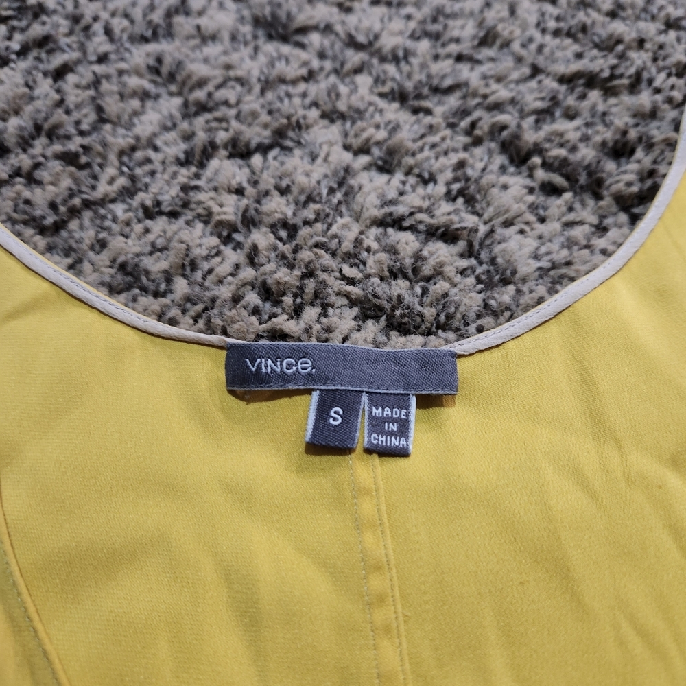 Vince Sleeveless Top - Picture 3 of 6